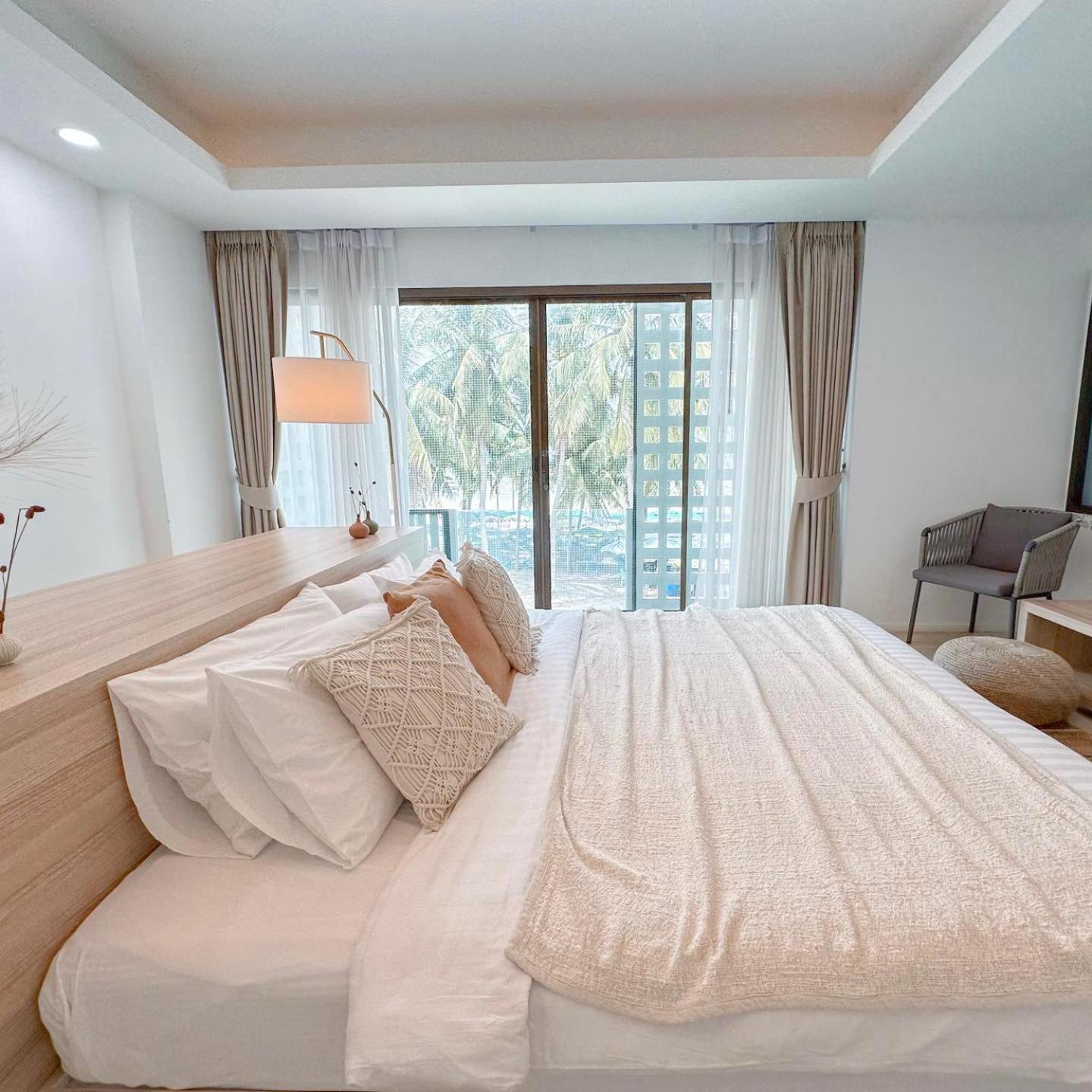S2 Hotel - Sha Plus Certified Bangsaen Esterno foto