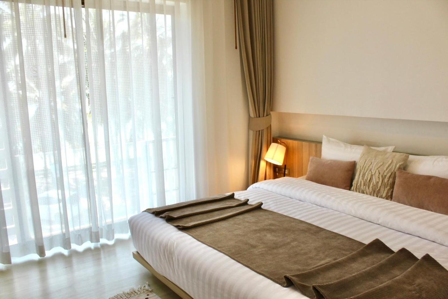 S2 Hotel - Sha Plus Certified Bangsaen Esterno foto