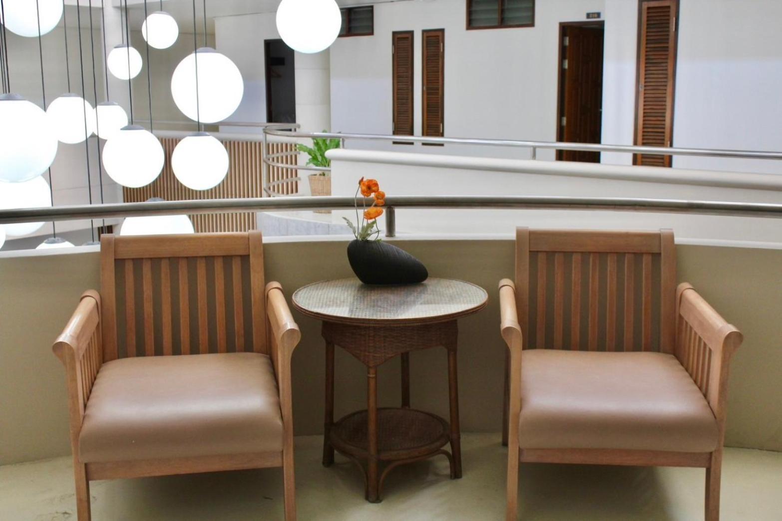 S2 Hotel - Sha Plus Certified Bangsaen Esterno foto