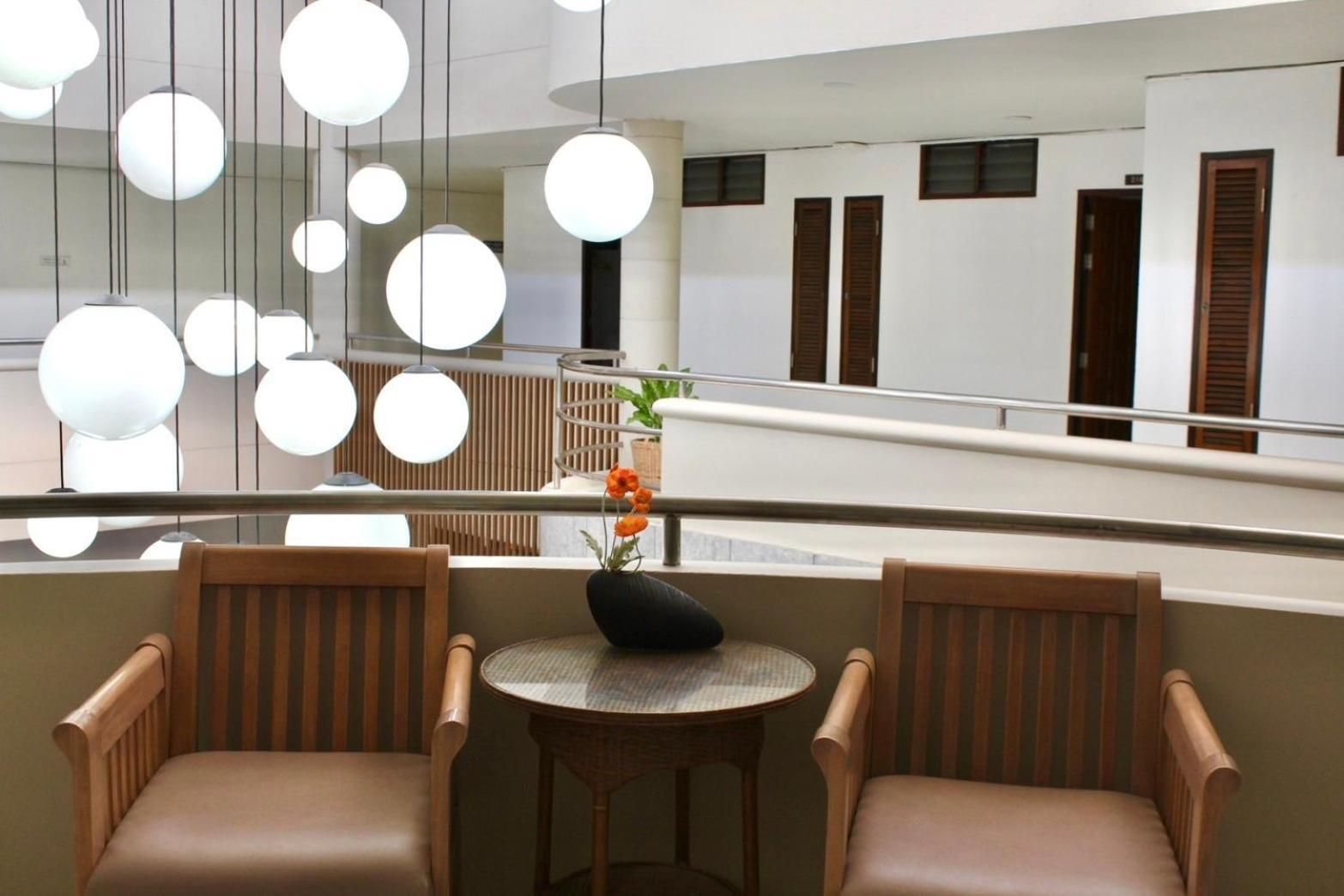 S2 Hotel - Sha Plus Certified Bangsaen Esterno foto