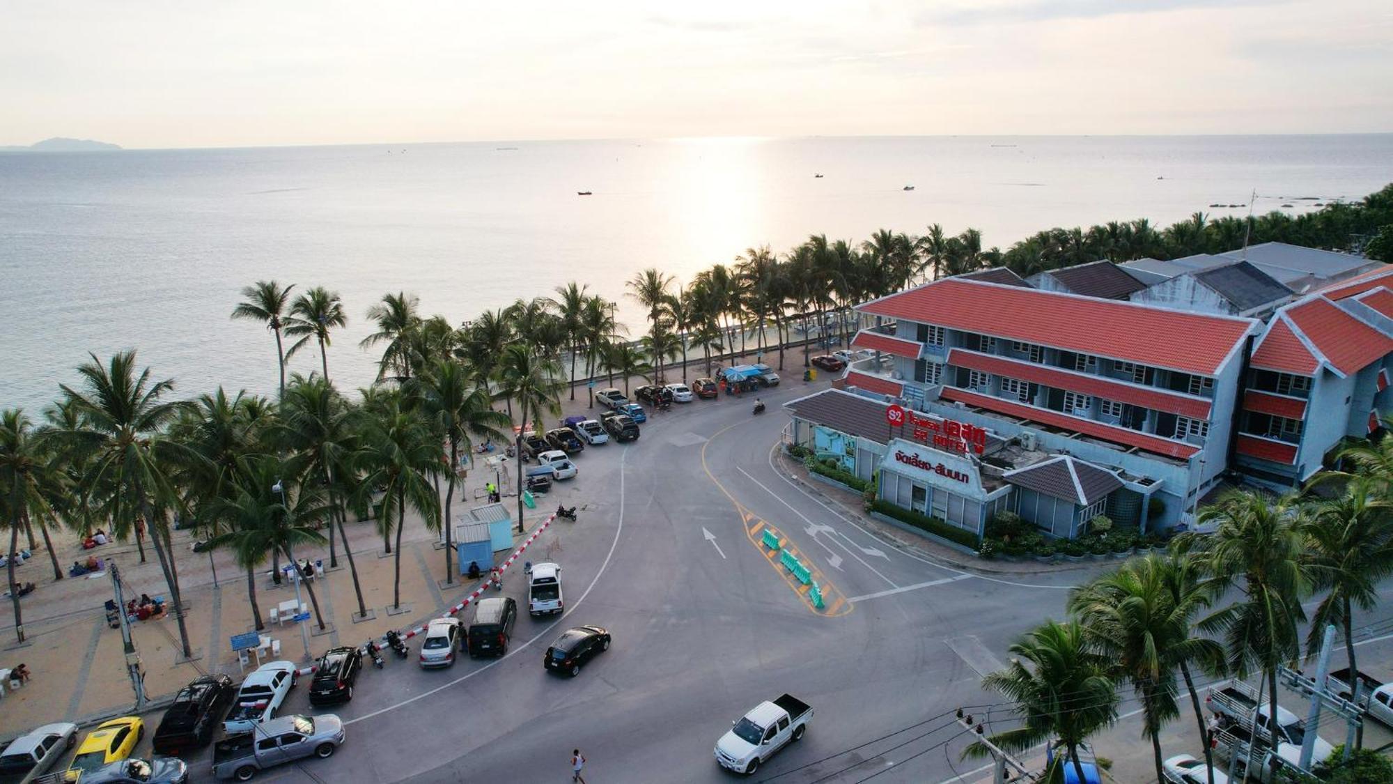 S2 Hotel - Sha Plus Certified Bangsaen Esterno foto